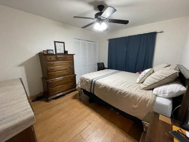 Recently Sold: $299,900 (3 beds, 1 baths, 1348 Square Feet)