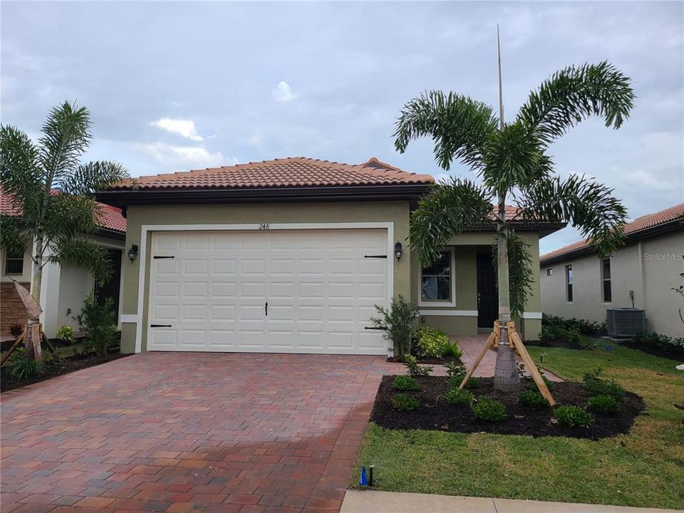 Vendido Recientemente: $515,615 (2 camas, 2 baños, 1544 Pies cuadrados)