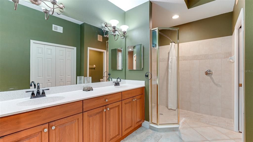 For Rent: $5,000 (3 beds, 2 baths, 1666 Square Feet)