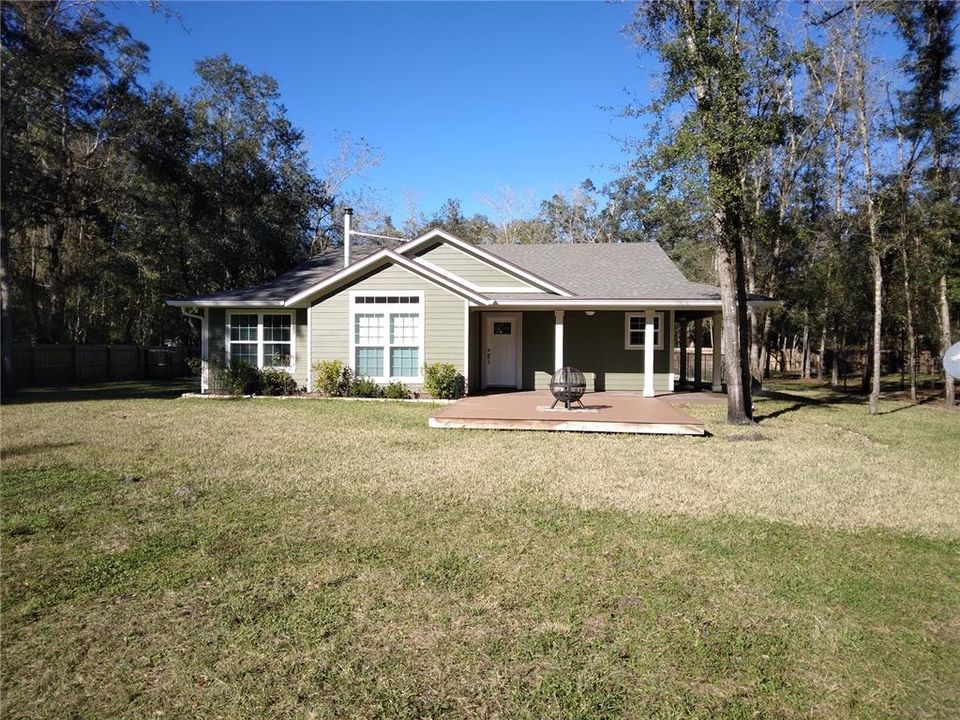 Recently Sold: $359,000 (2 beds, 2 baths, 1554 Square Feet)