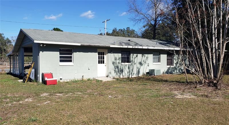 Recently Sold: $150,000 (3 beds, 1 baths, 912 Square Feet)