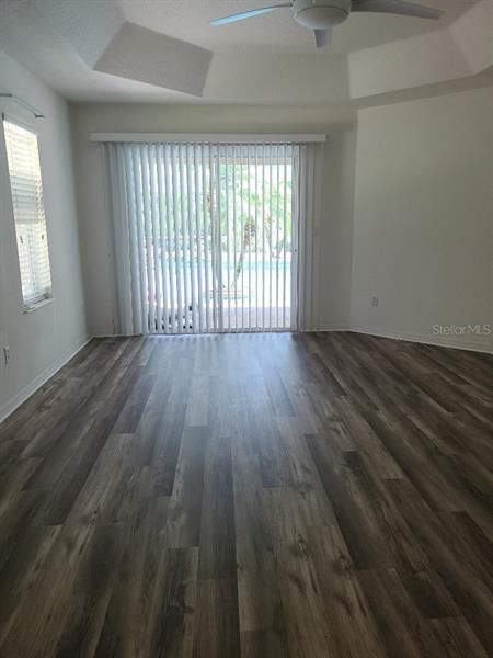 Recently Rented: $3,000 (3 beds, 2 baths, 2136 Square Feet)