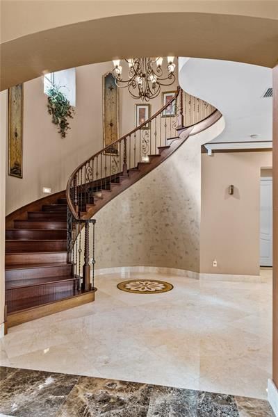 Recently Sold: $2,575,000 (5 beds, 5 baths, 5130 Square Feet)