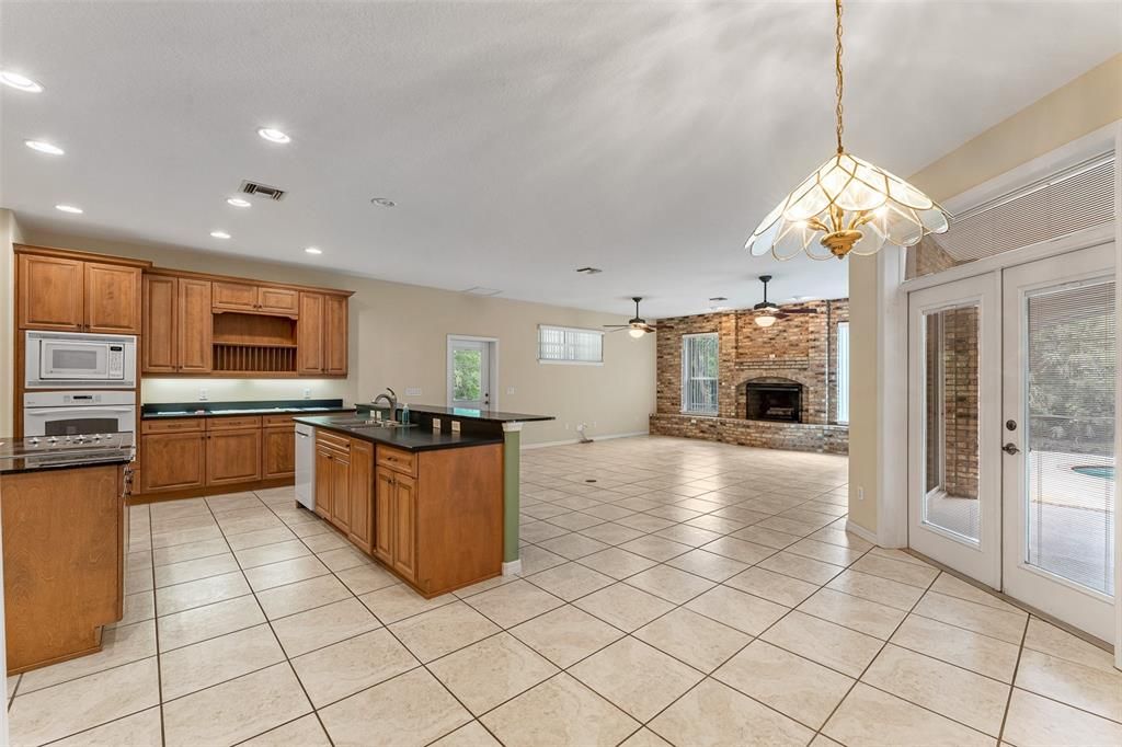 Recently Sold: $1,320,000 (3 beds, 3 baths, 3300 Square Feet)