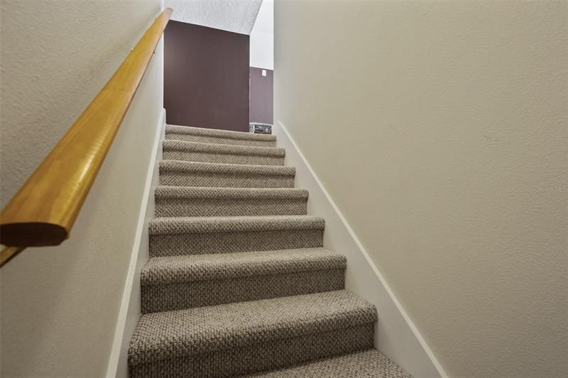 stairs to bonus room