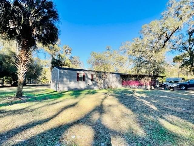 Recently Sold: $199,999 (3 beds, 2 baths, 1328 Square Feet)