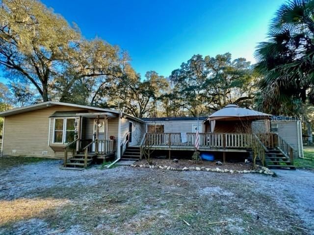 Recently Sold: $199,999 (3 beds, 2 baths, 1328 Square Feet)