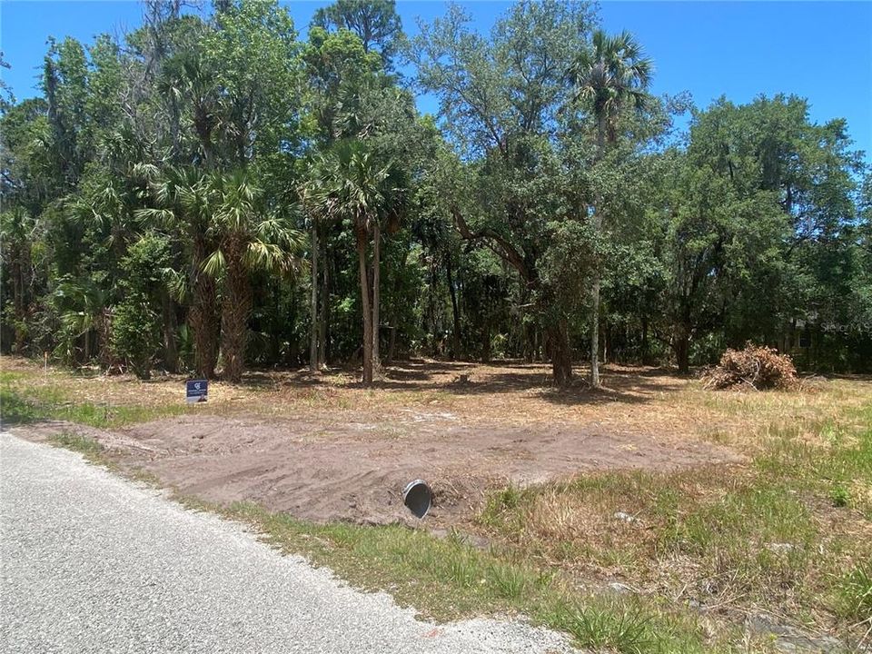 Recently Sold: $69,000 (0.28 acres)