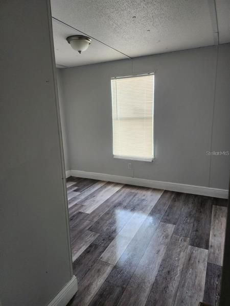 Recently Rented: $1,350 (3 beds, 2 baths, 1064 Square Feet)