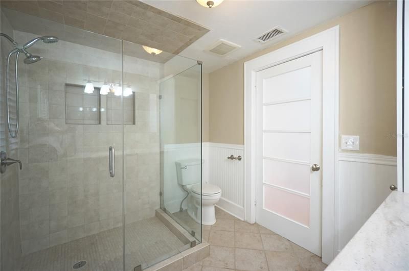 最近租的: $3,000 (3 贝兹, 2 浴室, 1244 平方英尺)