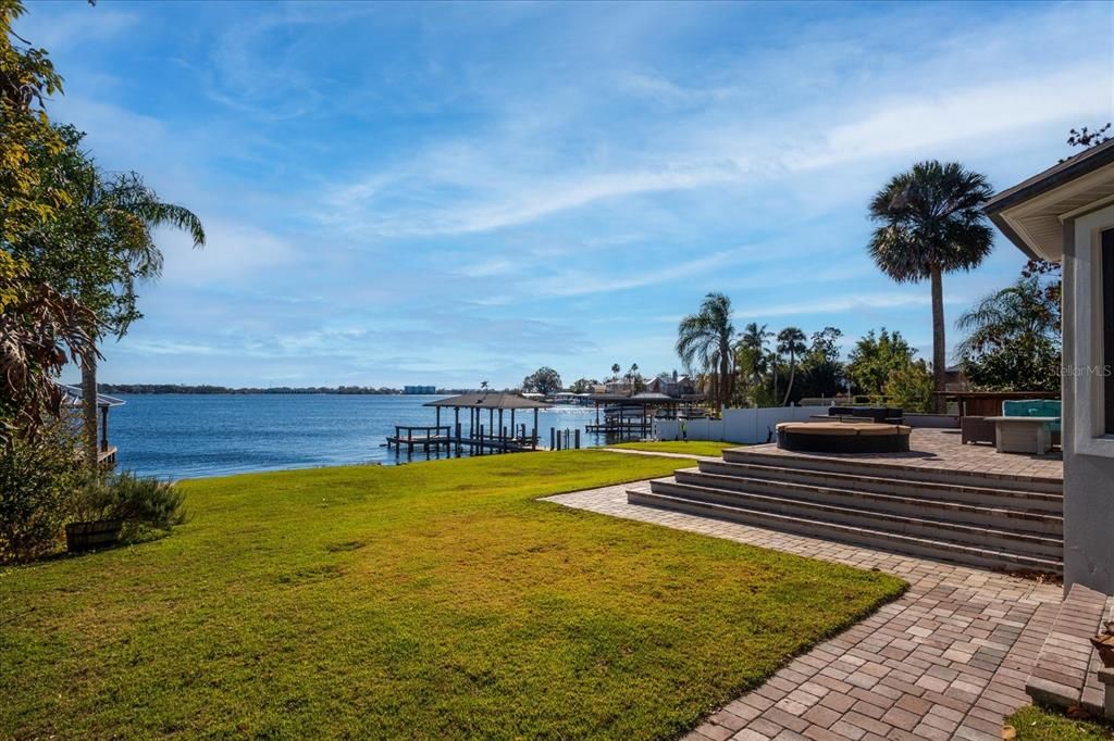 Recently Sold: $1,150,000 (4 beds, 3 baths, 3537 Square Feet)