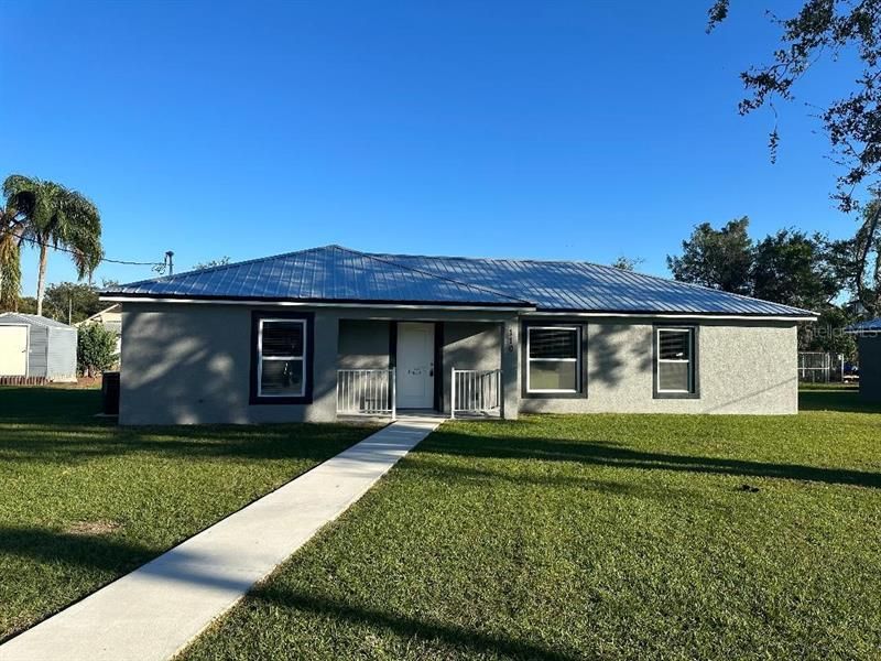 Recently Sold: $274,000 (3 beds, 2 baths, 1378 Square Feet)