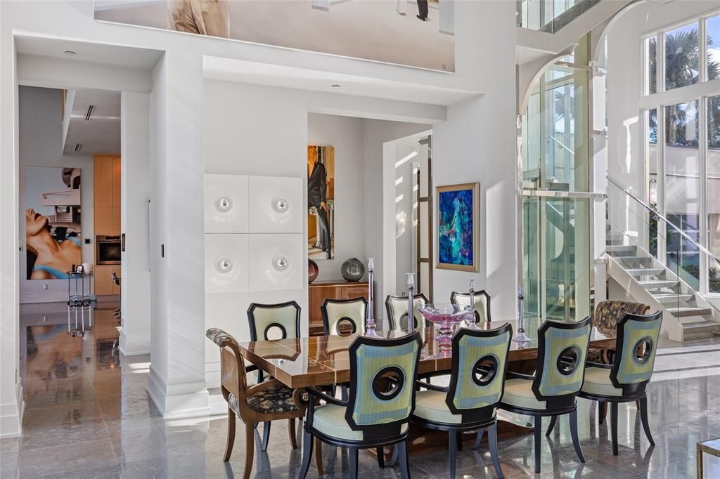 For Sale: $11,995,000 (5 beds, 7 baths, 9267 Square Feet)