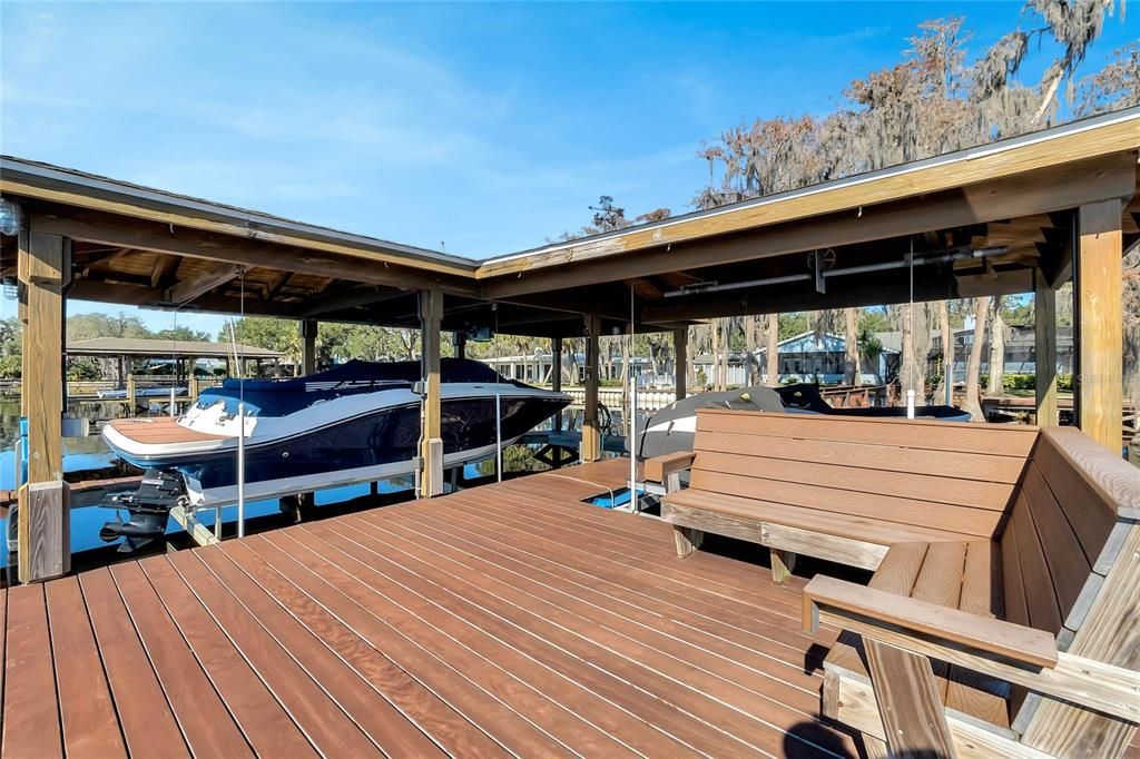 Recently Sold: $1,395,000 (4 beds, 2 baths, 2807 Square Feet)