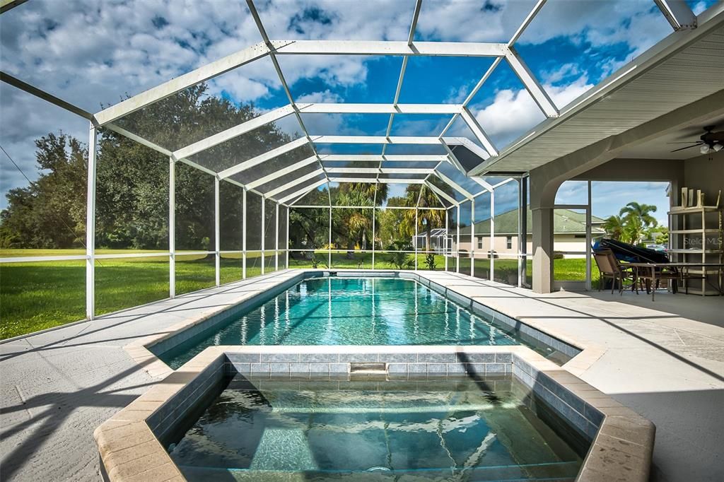 В аренду: $5,000 (4 спален, 3 ванн, 3051 Квадратных фут)