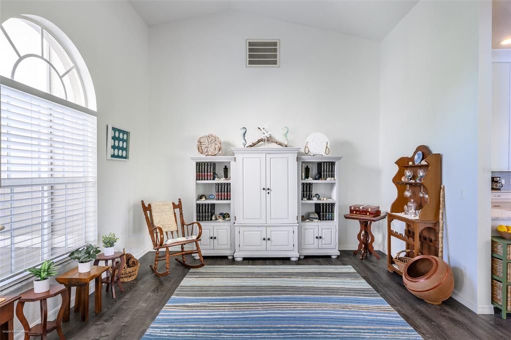 В аренду: $5,000 (4 спален, 3 ванн, 3051 Квадратных фут)