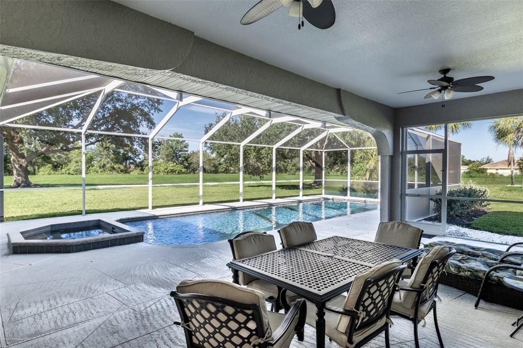 В аренду: $5,000 (4 спален, 3 ванн, 3051 Квадратных фут)