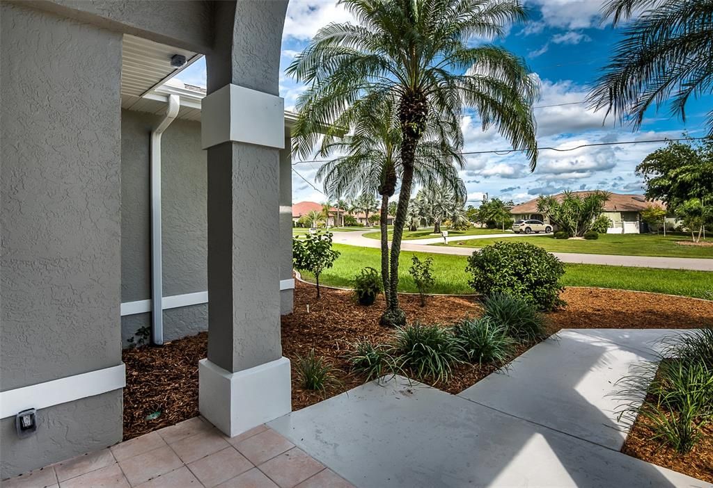 В аренду: $5,000 (4 спален, 3 ванн, 3051 Квадратных фут)