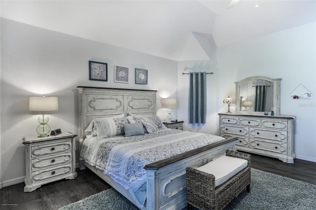 В аренду: $5,000 (4 спален, 3 ванн, 3051 Квадратных фут)