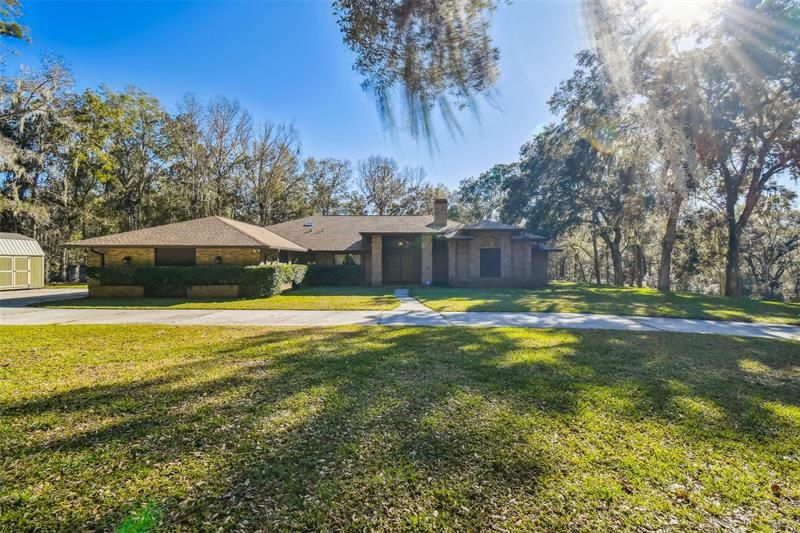 Recently Sold: $679,500 (4 beds, 2 baths, 3492 Square Feet)