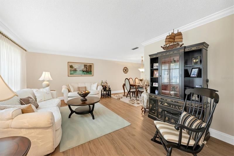 Recently Sold: $499,900 (2 beds, 2 baths, 1898 Square Feet)