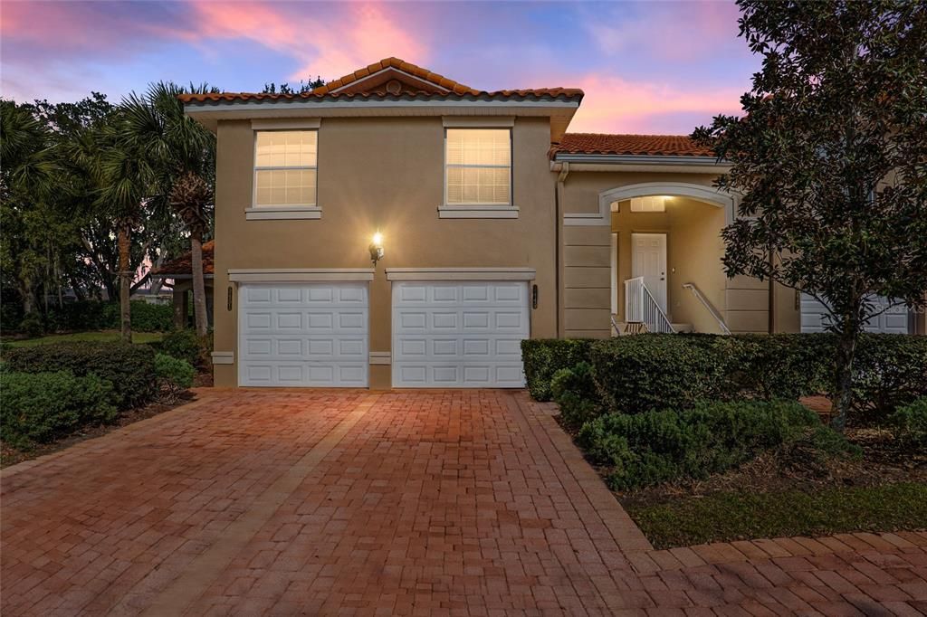 Recently Sold: $249,000 (2 beds, 2 baths, 1402 Square Feet)