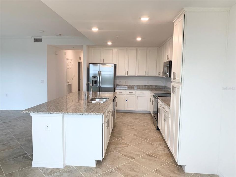 Recently Rented: $2,495 (2 beds, 2 baths, 1198 Square Feet)