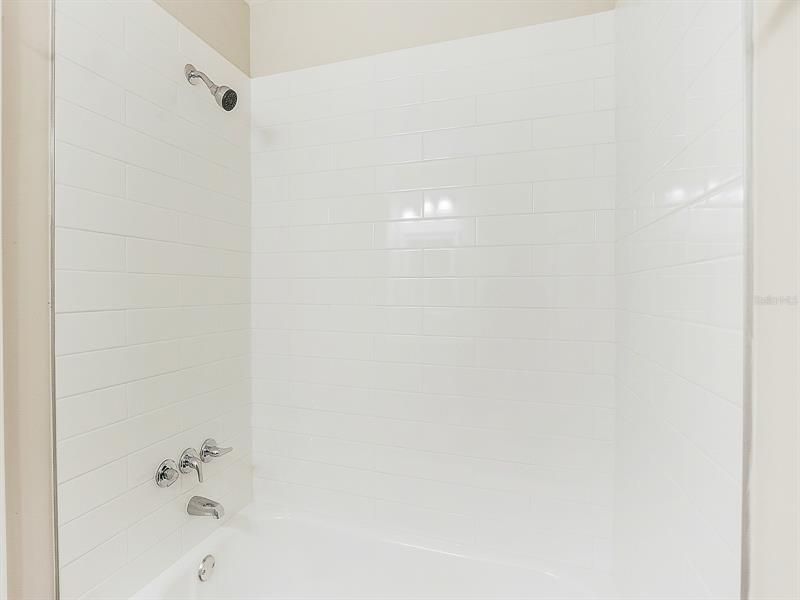 最近租的: $2,095 (3 贝兹, 2 浴室, 1416 平方英尺)