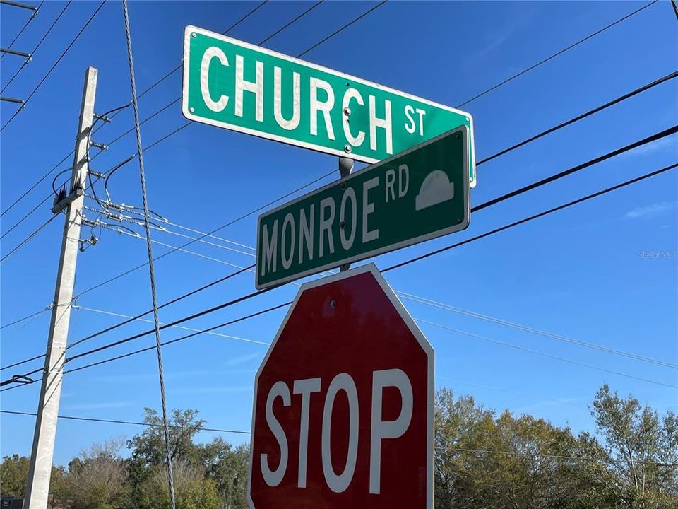 合同活跃: $650,000 (1.46 acres)