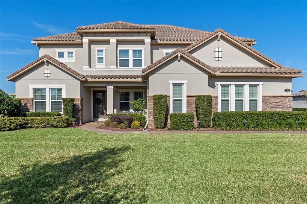 Recently Sold: $1,299,000 (6 beds, 5 baths, 5300 Square Feet)