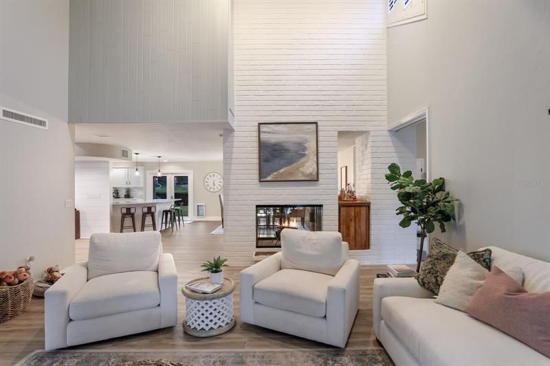 Recently Sold: $2,500,000 (4 beds, 3 baths, 4268 Square Feet)