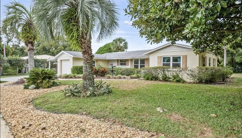 Recently Sold: $289,000 (3 beds, 2 baths, 1304 Square Feet)
