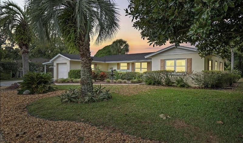 Recently Sold: $289,000 (3 beds, 2 baths, 1304 Square Feet)