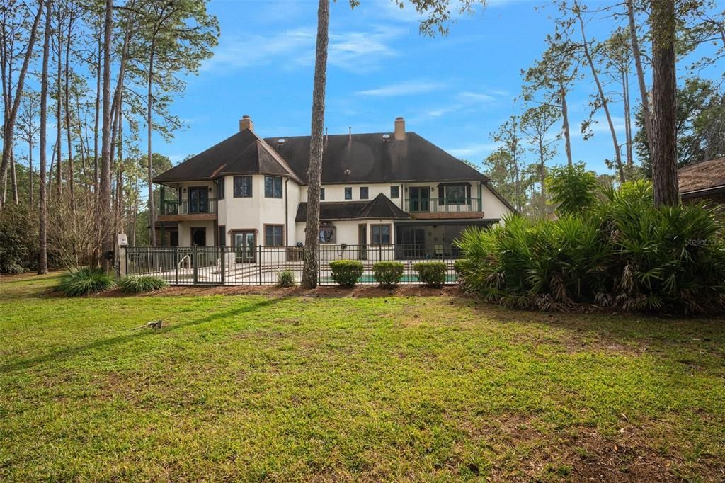 Recently Sold: $1,000,000 (7 beds, 4 baths, 6819 Square Feet)