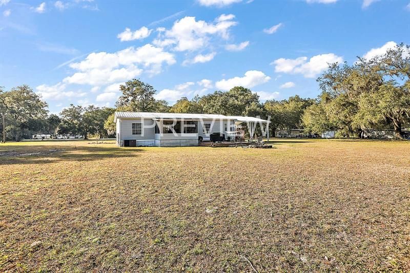 Recently Sold: $250,000 (3 beds, 2 baths, 1248 Square Feet)