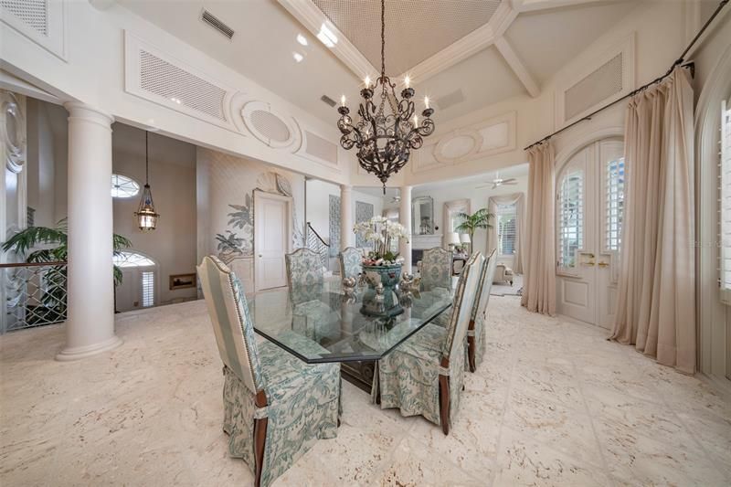 Recently Sold: $15,000,000 (5 beds, 6 baths, 7102 Square Feet)