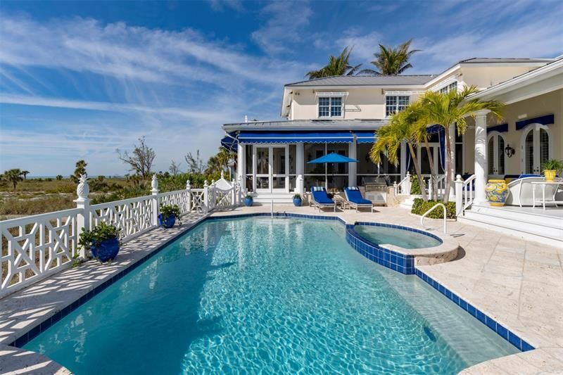 Recently Sold: $15,000,000 (5 beds, 6 baths, 7102 Square Feet)