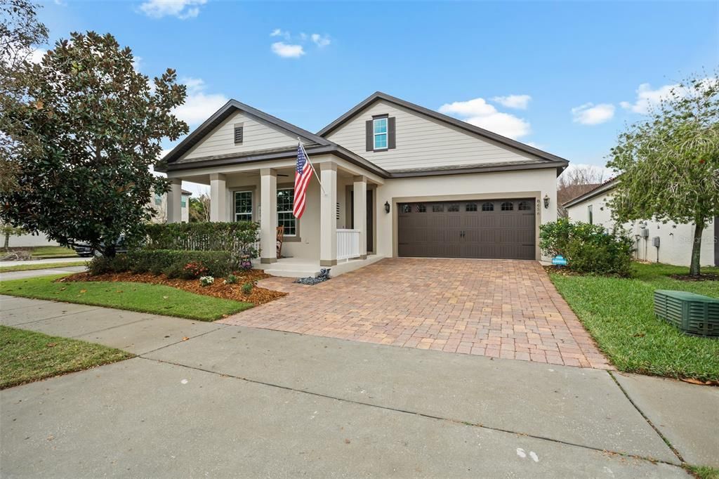 Recently Sold: $545,000 (3 beds, 2 baths, 2073 Square Feet)