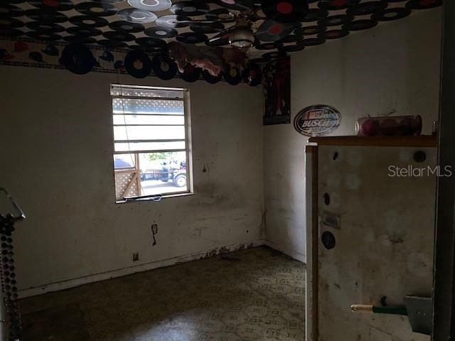 Recently Sold: $57,000 (3 beds, 1 baths, 1056 Square Feet)