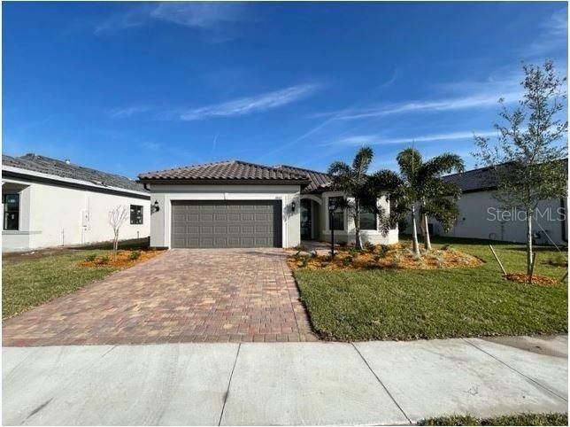 Recently Sold: $694,835 (3 beds, 2 baths, 2056 Square Feet)