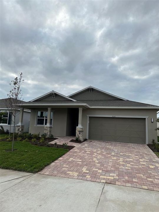 Recently Sold: $525,000 (4 beds, 2 baths, 1989 Square Feet)