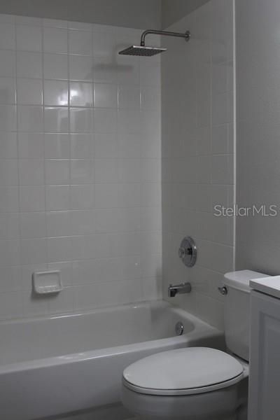 Recently Rented: $2,000 (2 beds, 2 baths, 1068 Square Feet)