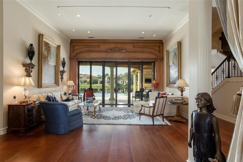 Recently Sold: $2,495,000 (5 beds, 6 baths, 6470 Square Feet)