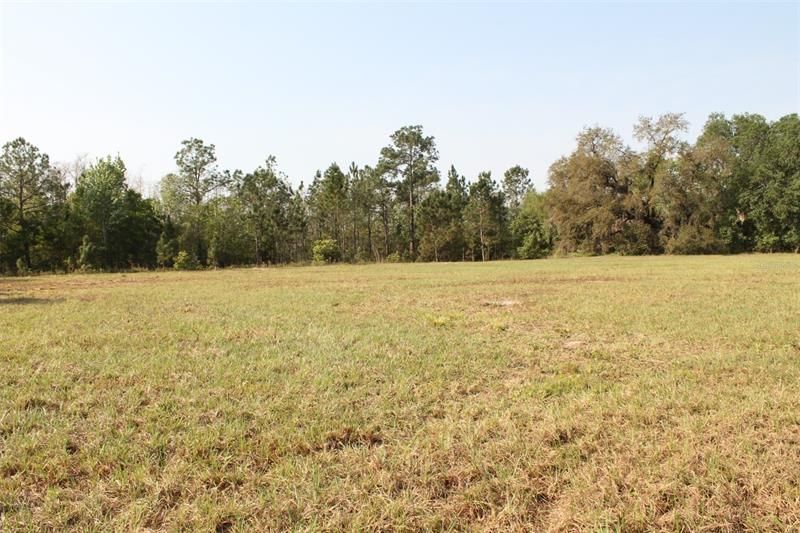 En Venta: $139,000 (3.53 acres)