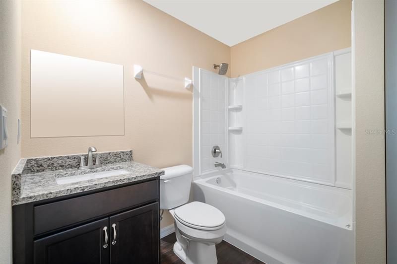For Sale: $259,900 (3 beds, 2 baths, 1185 Square Feet)