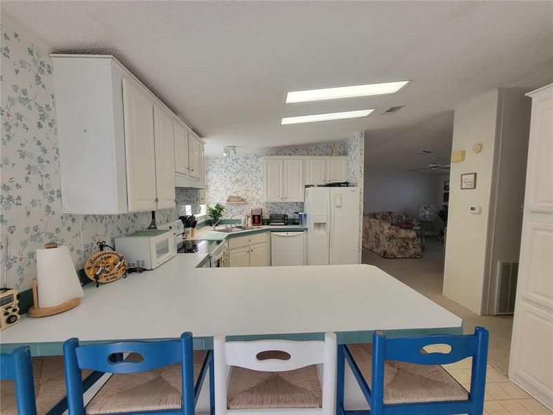 Recently Sold: $185,500 (2 beds, 2 baths, 1230 Square Feet)