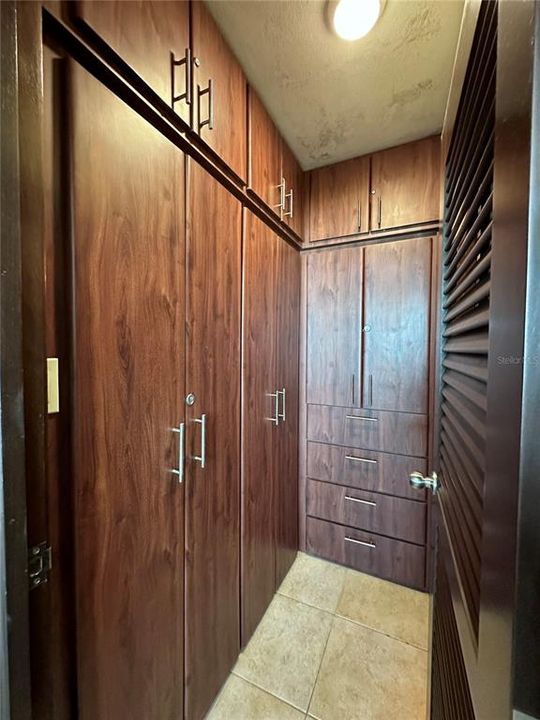 待售: $850,000 (2 贝兹, 2 浴室, 1138.53 平方英尺)