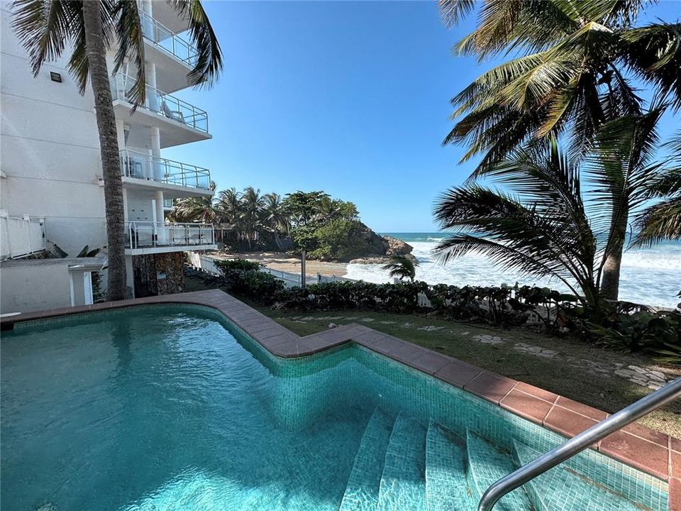 待售: $850,000 (2 贝兹, 2 浴室, 1138.53 平方英尺)