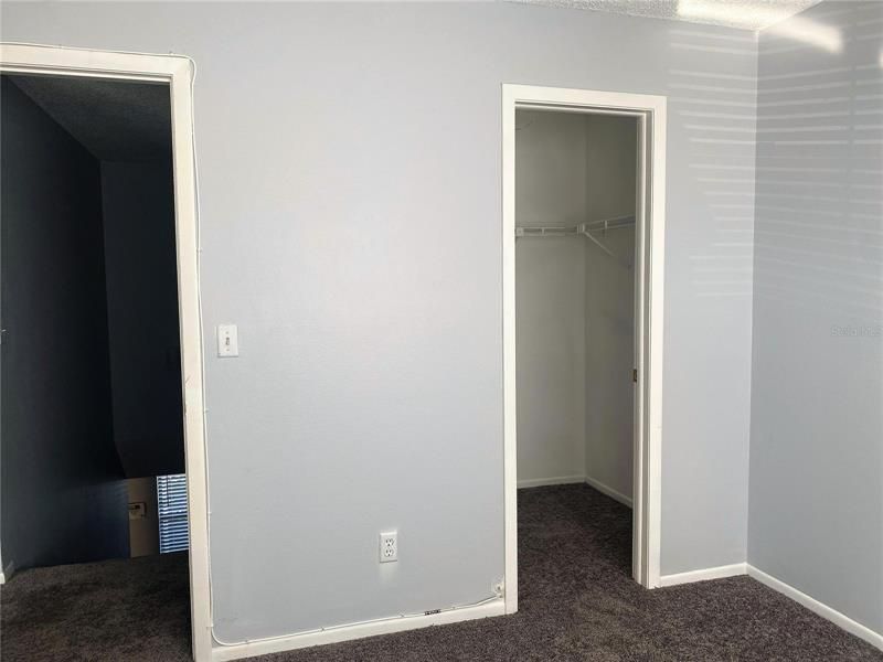2nd bedroom with walk in closet