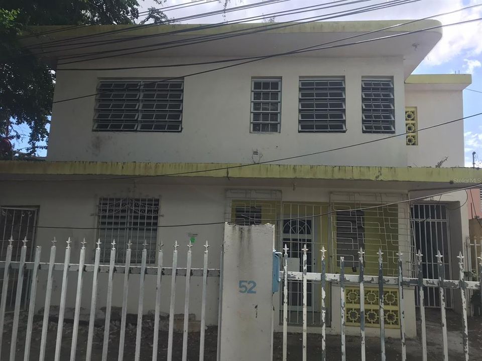 Vendido Recientemente: $60,000 (5 camas, 2 baños, 1720 Pies cuadrados)